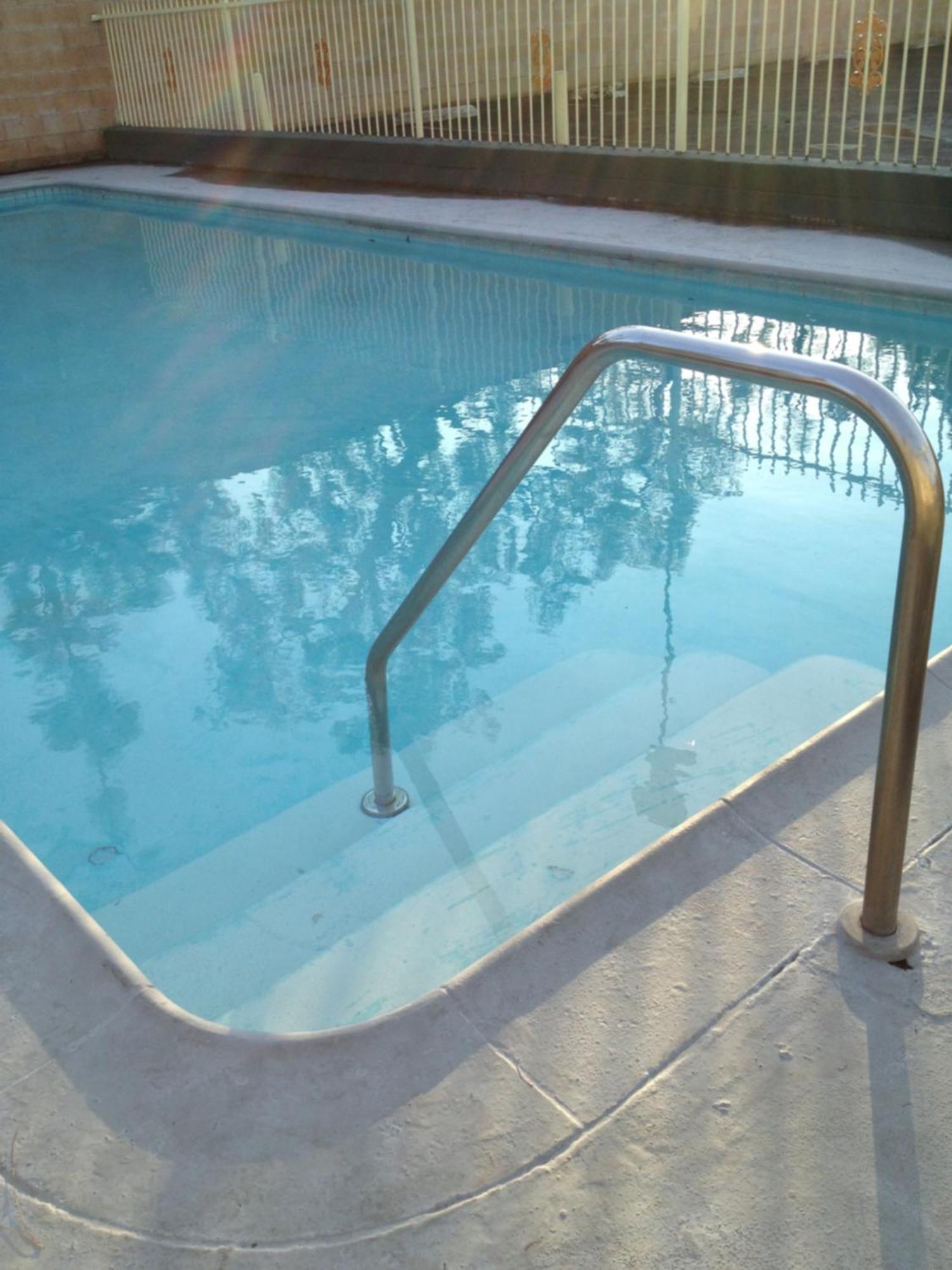 Riviera Motel Anaheim Bagian luar foto