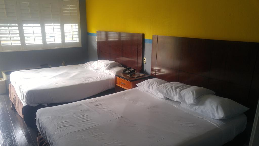 Riviera Motel Anaheim Bagian luar foto