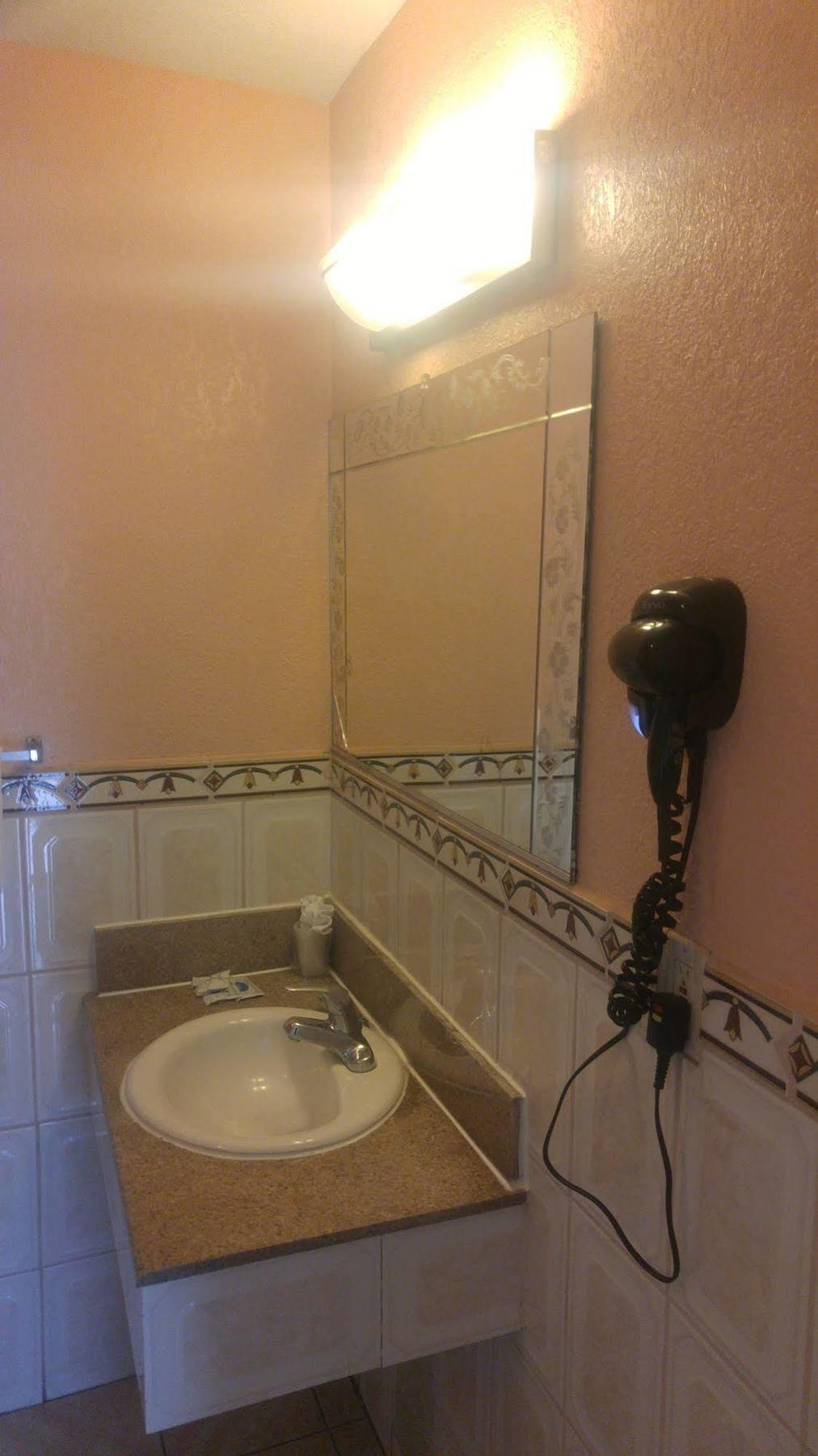 Riviera Motel Anaheim Bagian luar foto